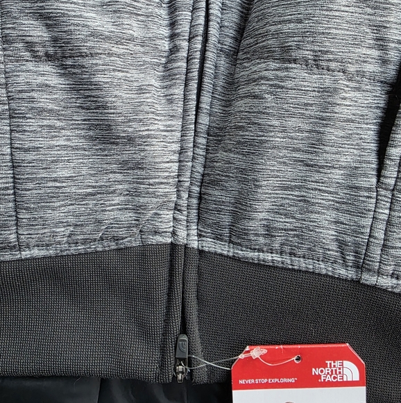 NWT- The North Face Pseudio Performance Training Pullover - Picture 14 of 14